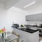 Solaar St Lazarous Apartment *