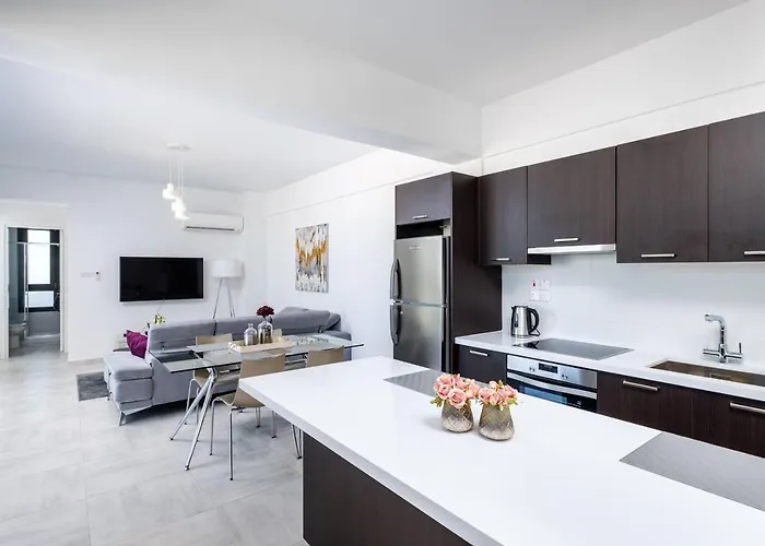 Solaar St Lazarous Larnaca