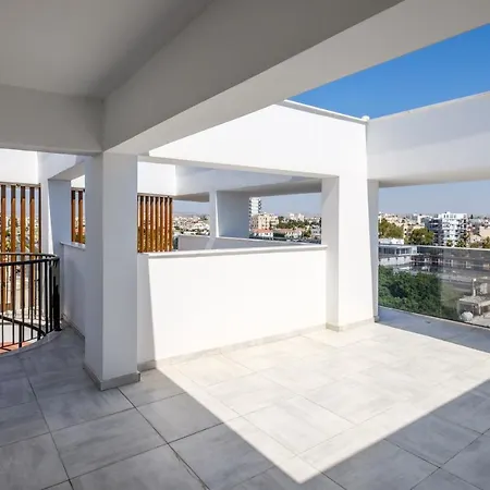 Solaar St Lazarous Apartman *