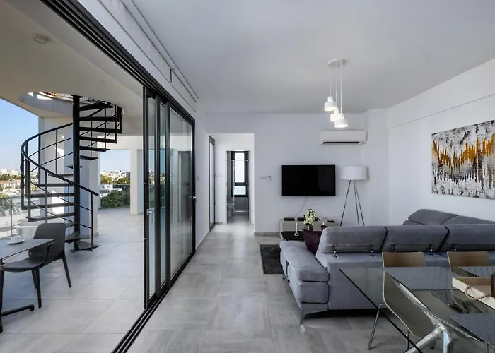 Solaar St Lazarous Apartment Larnaca