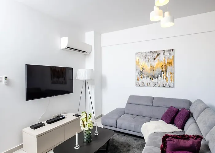 Solaar St Lazarous アパート *